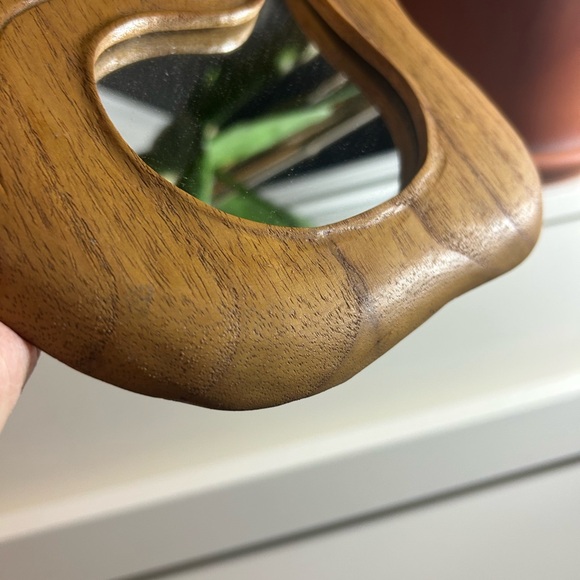 Whimsical Brown Wooden Human Face Mirror Handcrafted Indonesia 7.5” X 8.5 - Picture 10 of 12